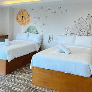 Lea Robert Pampanga By Reddoorz Angeles