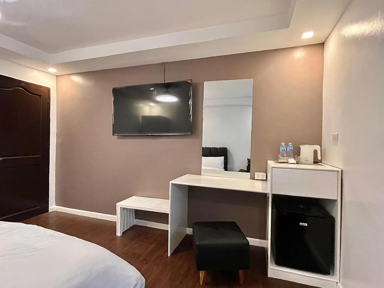 Vincent Resort Hotel Angeles